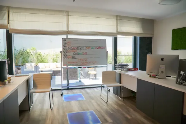 Stargate Crewing new office7