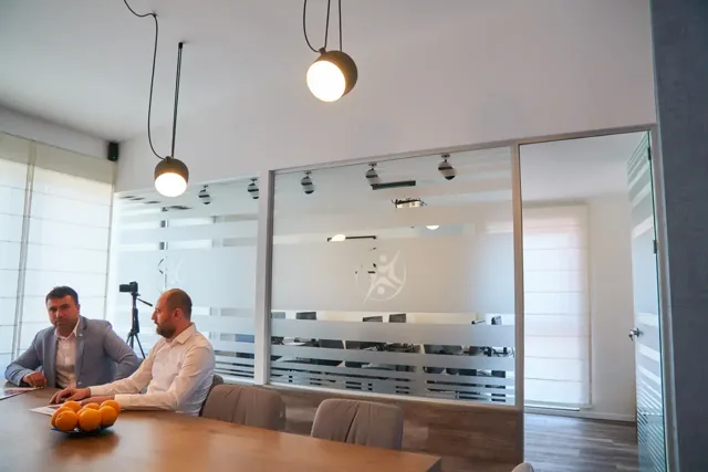 Stargate Crewing new office21
