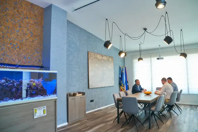 Stargate Crewing new office23